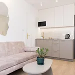 Lejlighed Cozy Flat With A Garden *