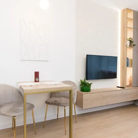 Cozy Flat With A Garden Apartamento